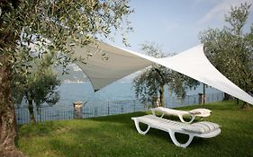 Iseolakerental - La Stallina - Monte Isola